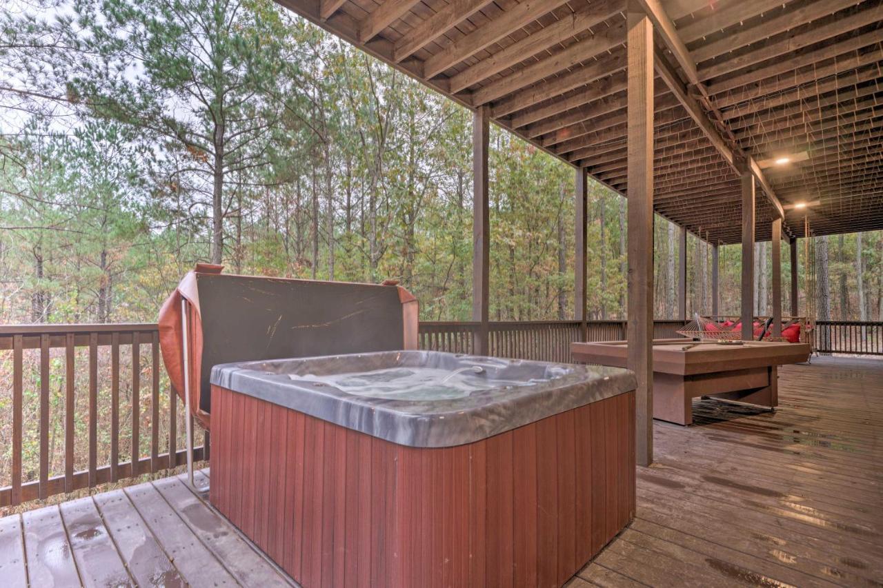 Broken Bow Cabin Deck With Hot Tub And Pool Table! Eksteriør bilde