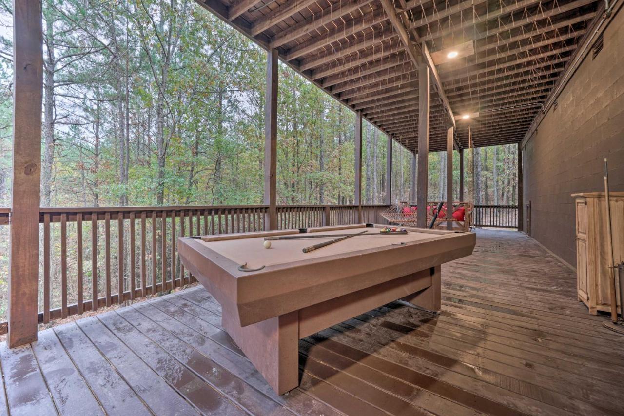 Broken Bow Cabin Deck With Hot Tub And Pool Table! Eksteriør bilde